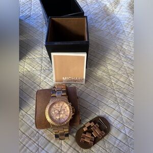 Michael Kors - Rose gold watch